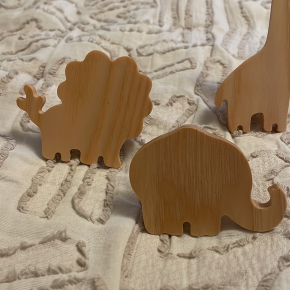 Wood animal hooks boho neutral nursery decor safari - Picture 3 of 7